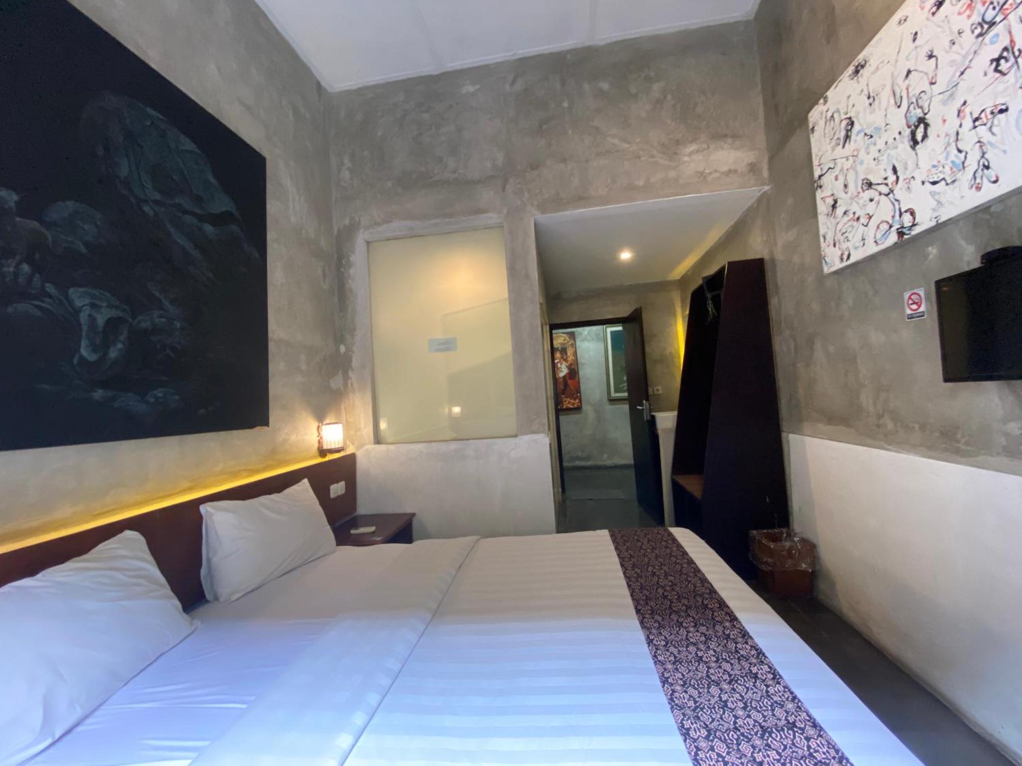 Watu Agung Guest House Магеланг Экстерьер фото