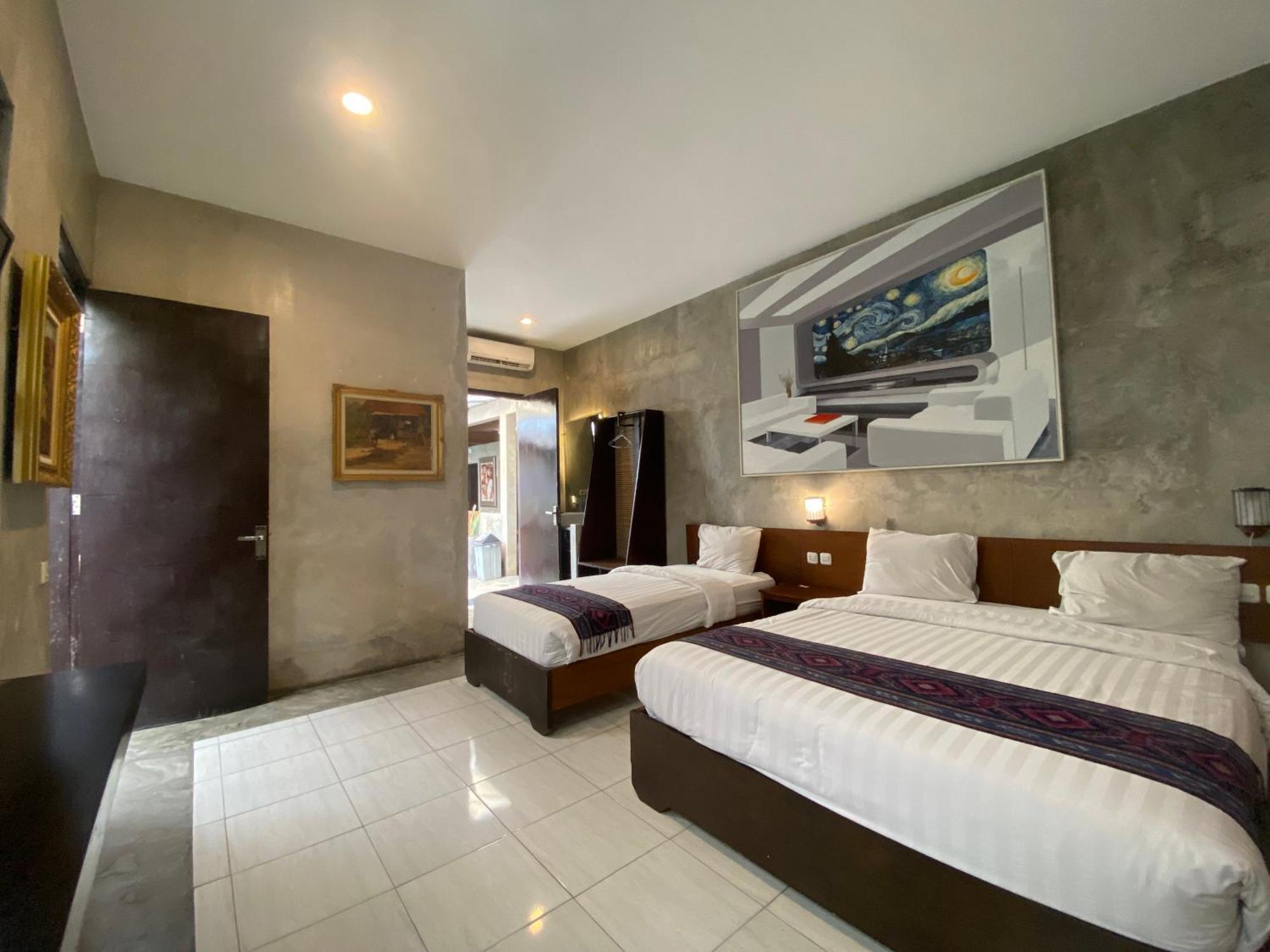 Watu Agung Guest House Магеланг Экстерьер фото