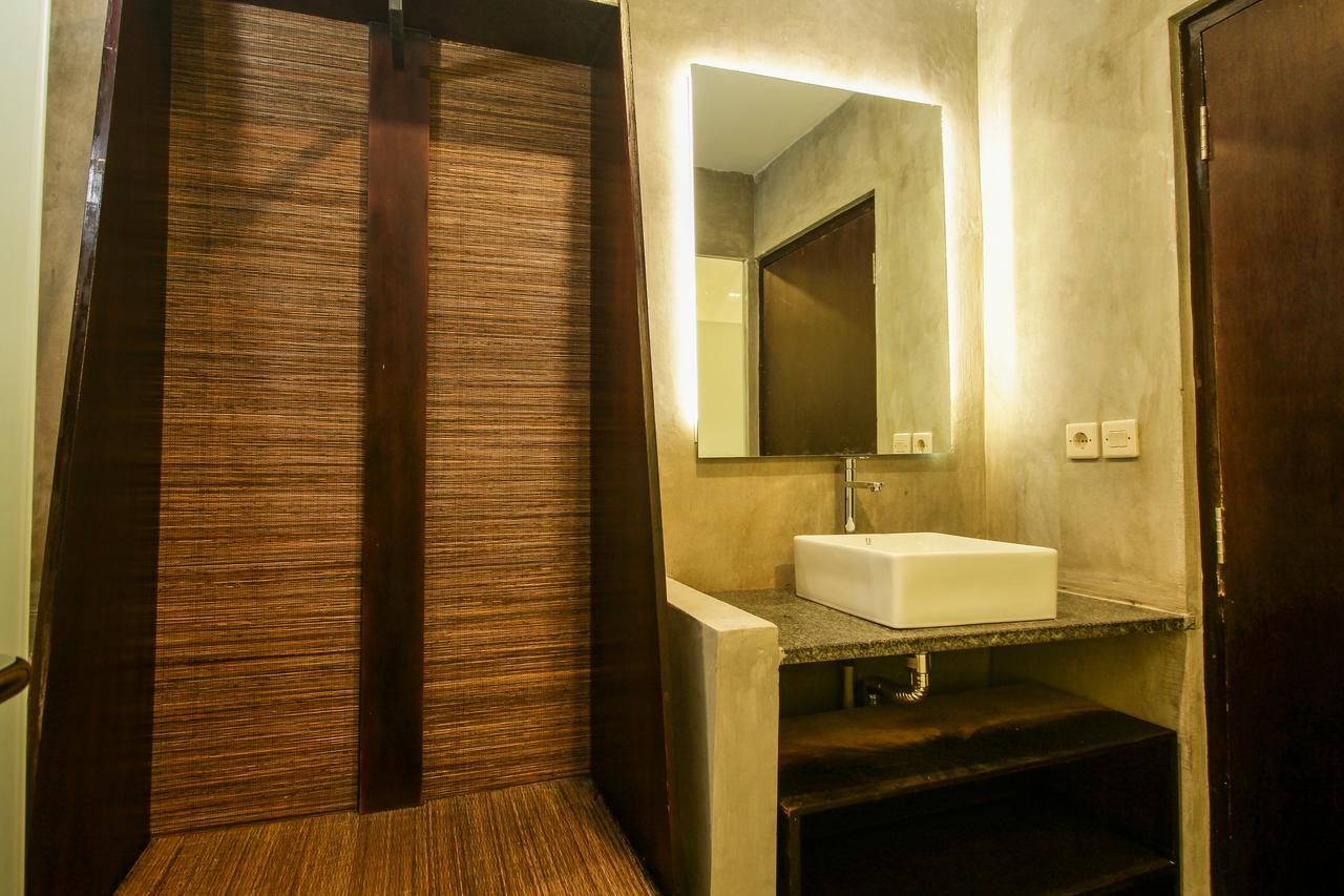 Watu Agung Guest House Магеланг Экстерьер фото